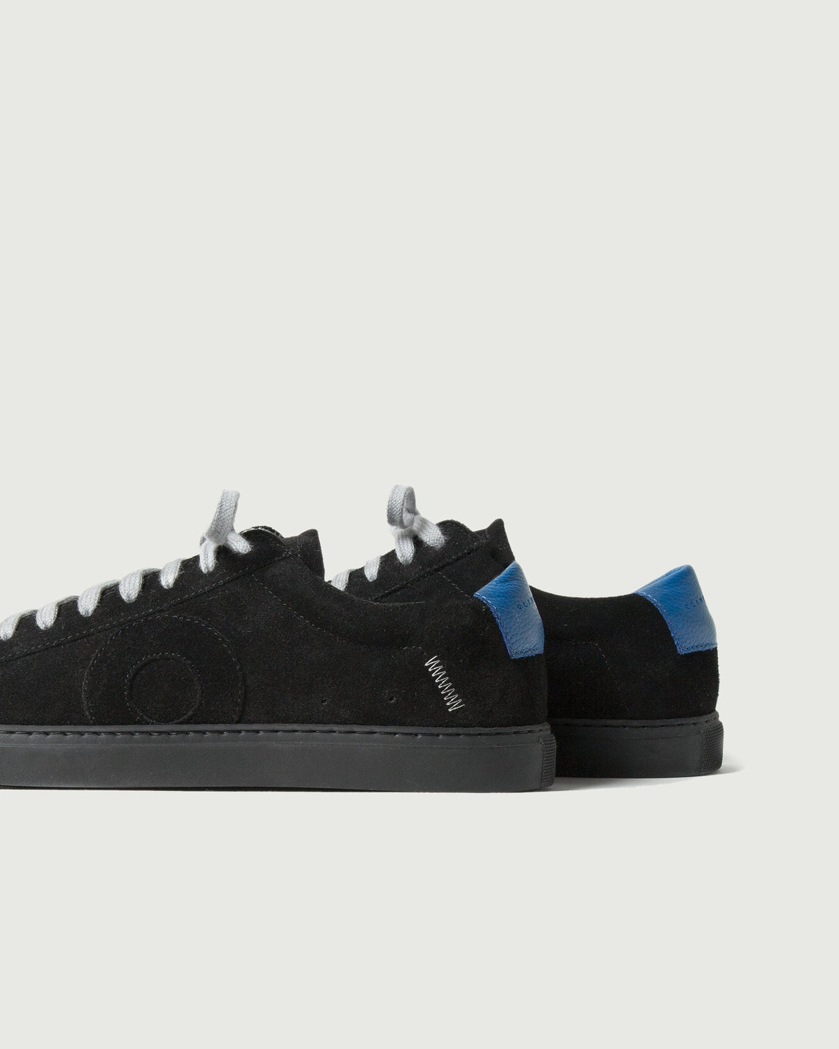 Low 1 | Core Black